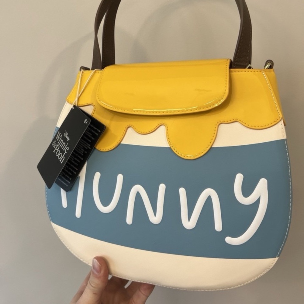 Loungefly Disney Winnie the Pooh Honey Pot Figural Crossbody Bag NWT​ - Picture 2 of 11